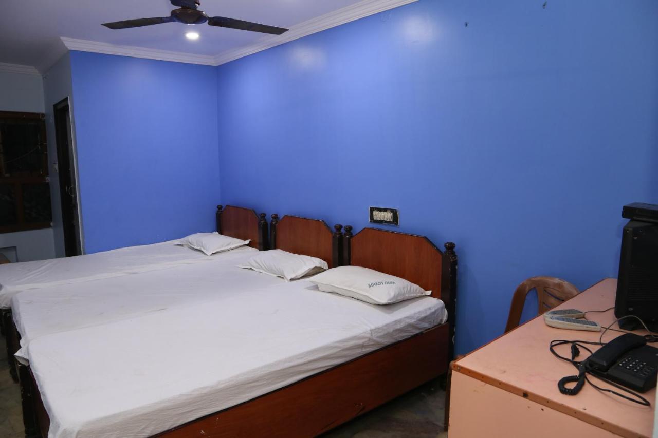 Vani Lodge Visakhapatnam Zewnętrze zdjęcie
